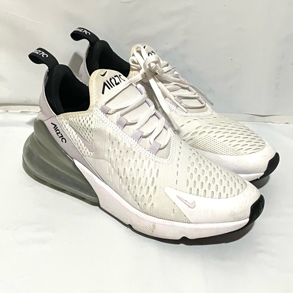 Nike‎ Air Max 270 in White/Black/Metallic Silver/Pure Violet. Size 6.5Y